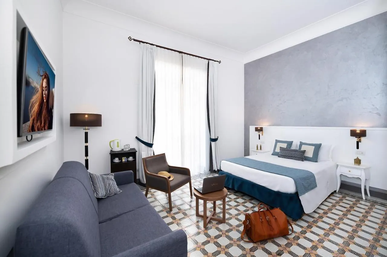 Bed and Breakfast Amalfi Luxury House